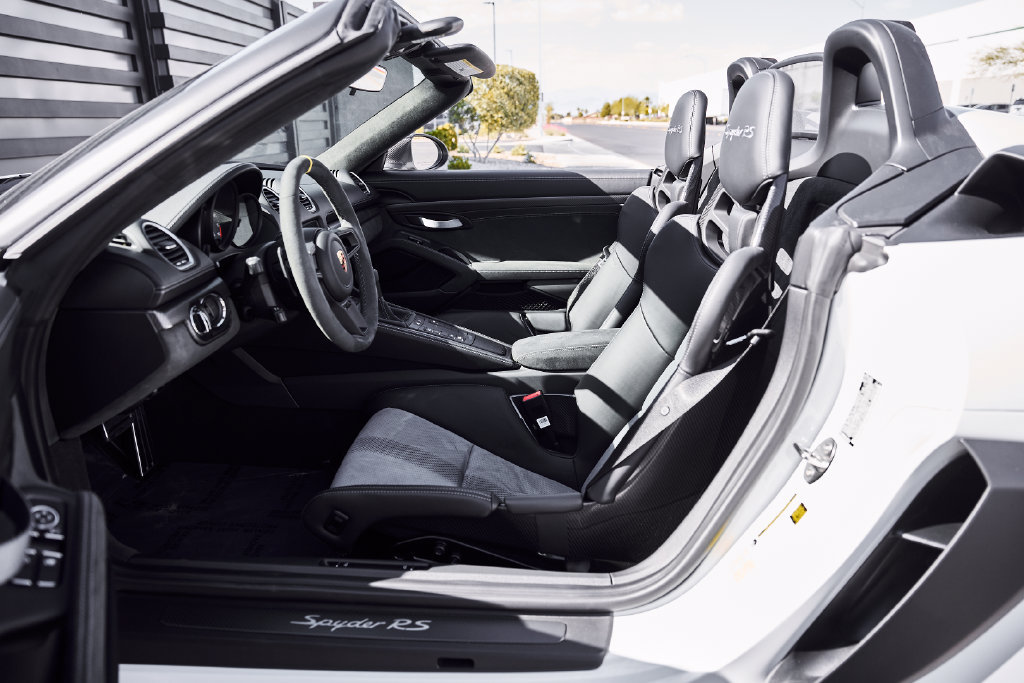 Used 2025 Porsche 718 Boxster Spyder RS RWD image 37