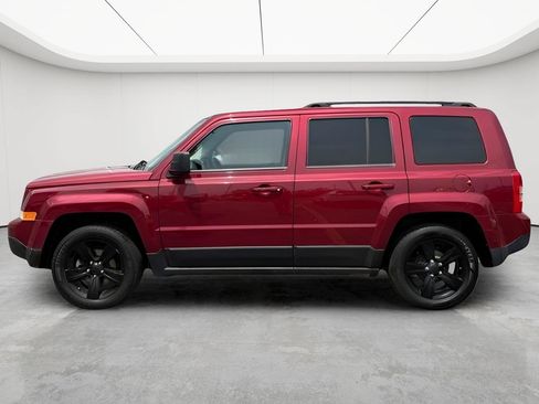 Used 2015 Jeep Patriot Sport w/ Power Value Group FWD image 5