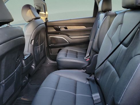 Used 2022 Kia Telluride SX FWD image 7