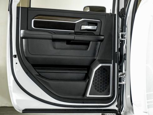 Used 2022 RAM 2500 Laramie w/ Safety Group B image 36