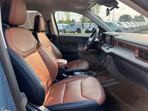 Used 2022 Ford Maverick Lariat w/ Lariat Luxury Package AWD/4WD image 11