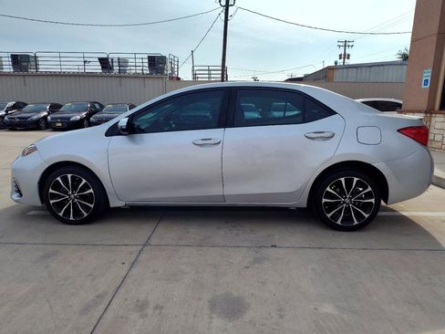 Used 2019 Toyota Corolla SE image 8