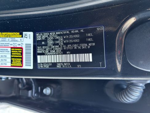 Used 2024 Lexus TX 500h AWD w/ Technology Package image 48