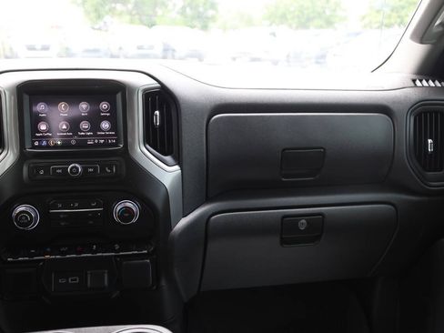 Used 2026 Chevrolet Silverado 1500 Custom Trail Boss w/ Dark Appearance Package AWD/4WD image 24