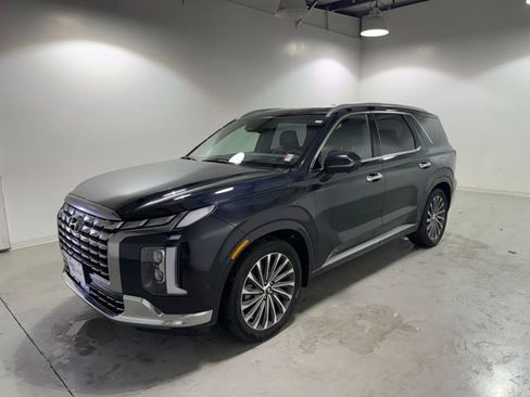 Used 2023 Hyundai Palisade Calligraphy AWD/4WD image 3