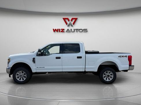 Used 2019 Ford F250 XLT w/ Snow Plow Prep Package AWD/4WD image 2