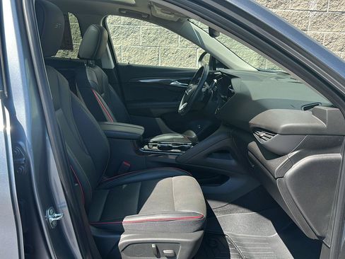 Used 2022 Buick Envision Essence w/ Sport Touring Package FWD image 20