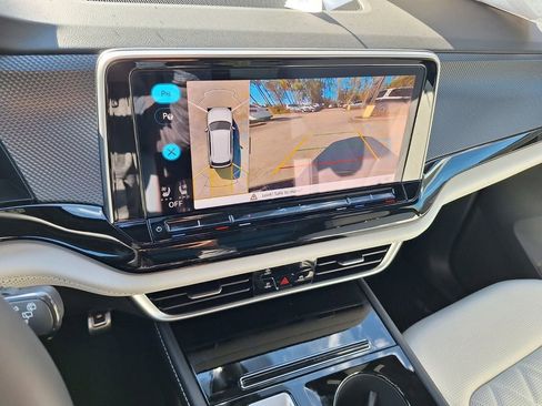 New 2026 Volkswagen Atlas Cross Sport SEL Premium R-Line image 26