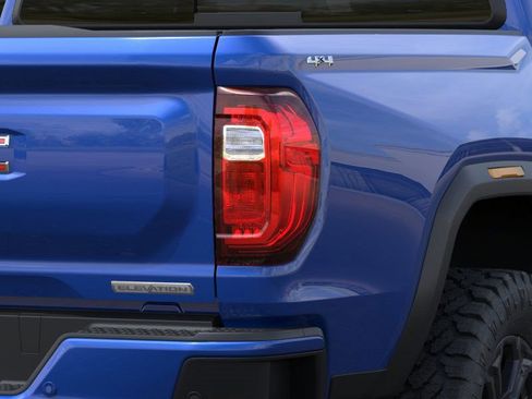 New 2025 GMC Canyon Elevation w/ Convenience Package image 11
