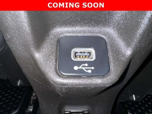 Certified 2021 Jeep Renegade Trailhawk AWD/4WD image 15