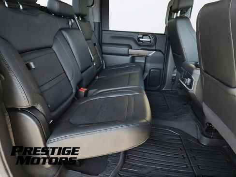 Used 2022 GMC Sierra 3500 Denali w/ Denali Ultimate Package AWD/4WD image 36