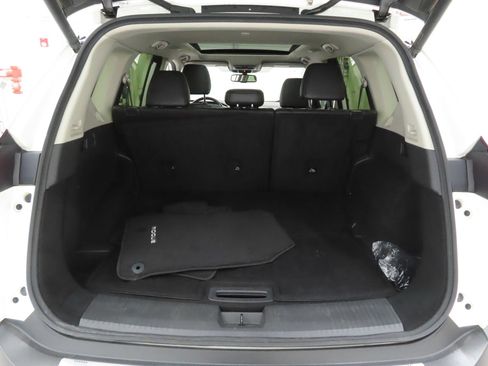 Used 2023 Nissan Rogue Platinum FWD image 24