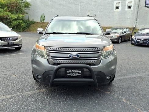 Used 2014 Ford Explorer Limited AWD/4WD image 2