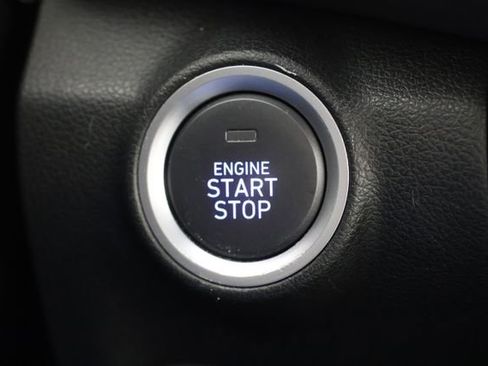 Used 2023 Hyundai Kona SEL w/ Convenience Package image 17