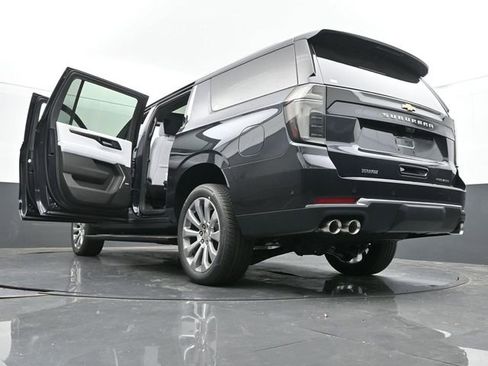 New 2026 Chevrolet Suburban High Country image 78