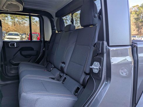 New 2026 Jeep Gladiator Sport image 14