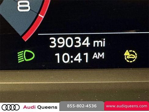 Certified 2022 Audi Q3 2.0T Premium w/ Convenience Package image 34