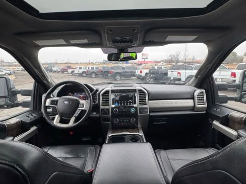 Used 2017 Ford F350 Lariat w/ Lariat Ultimate Package image 14