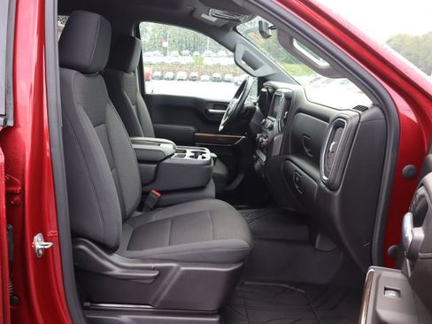 Used 2020 Chevrolet Silverado 1500 LT Trail Boss w/ Convenience Package AWD/4WD image 16