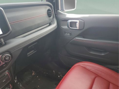 Used 2024 Jeep Wrangler Rubicon 392 image 21