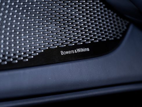 Used 2025 Aston Martin DBX 707 image 47