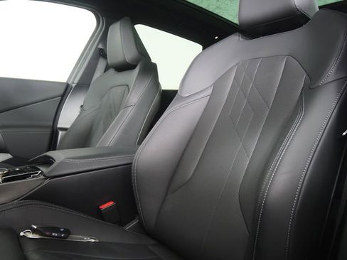 Certified 2025 BMW X3 xDrive30i image 11