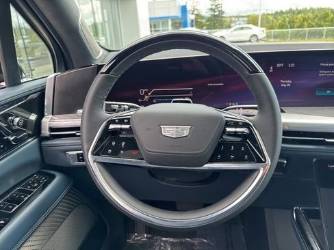 New 2025 Cadillac Escalade IQ Sport 2 image 18