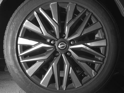 Used 2025 Nissan Altima 2.5 SV image 15