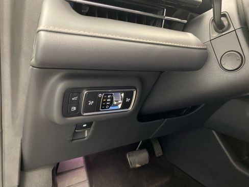 New 2025 Lincoln Nautilus Premier w/ Equipment Group 102A image 41