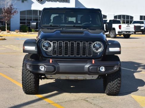 New 2026 Jeep Gladiator Mojave image 2