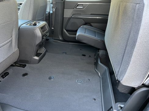 New 2026 GMC Sierra EV Elevation image 19