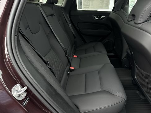 New 2026 Volvo XC60 B5 Plus w/ Protection Package Premier image 28
