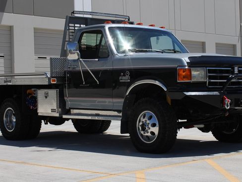 Used 1991 Ford F350 4x4 Regular Cab image 4