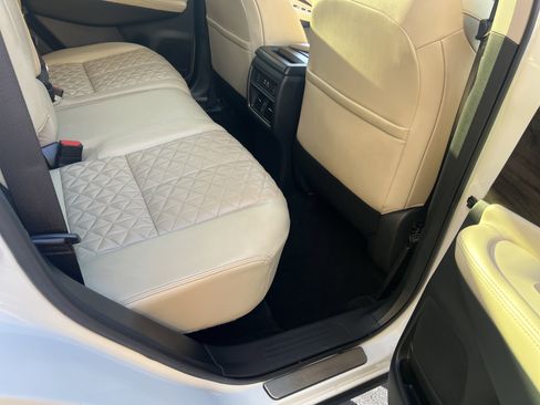 Certified 2024 Nissan Murano Platinum w/ Cargo Package image 21