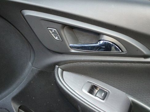 Used 2019 Chevrolet Malibu LS image 9