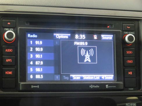 Used 2019 Toyota Sequoia SR5 image 38