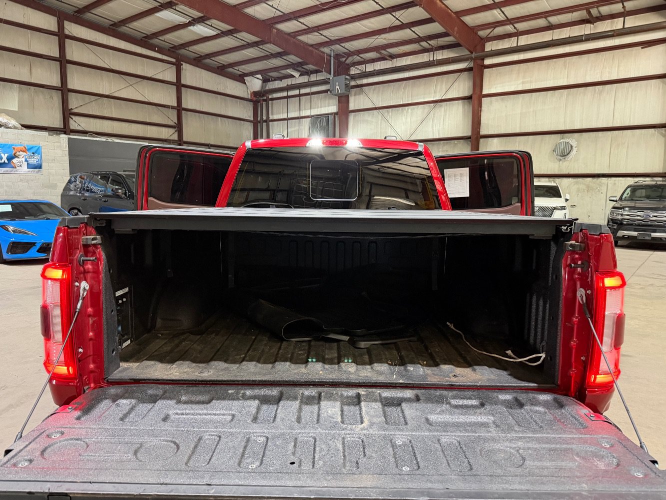 Used 2022 Ford F150 Lariat w/ Equipment Group 502A High AWD/4WD image 17