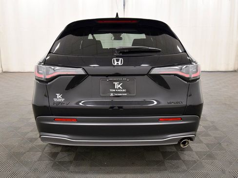 Certified 2026 Honda HR-V Sport image 6