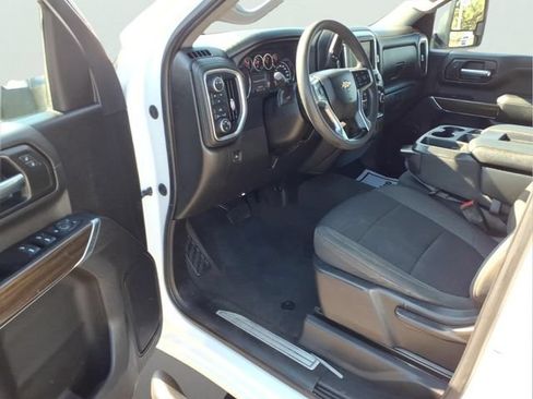 Used 2022 Chevrolet Silverado 2500 LT w/ Gooseneck/5TH Wheel Package AWD/4WD image 10