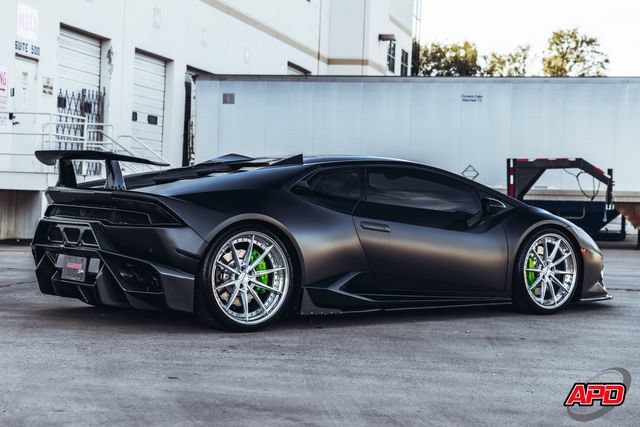 Used 2019 Lamborghini Huracan LP 580-2 RWD image 57