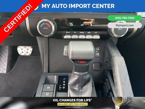 Certified 2025 Toyota Tacoma TRD Sport image 22