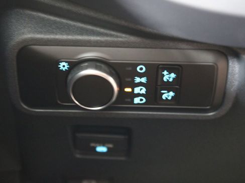 New 2025 Ford Bronco 4-Door image 33