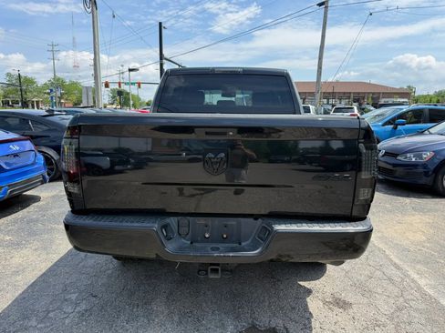 Used 2016 RAM 1500 Express w/ Black Ram 1500 Express Group AWD/4WD image 5