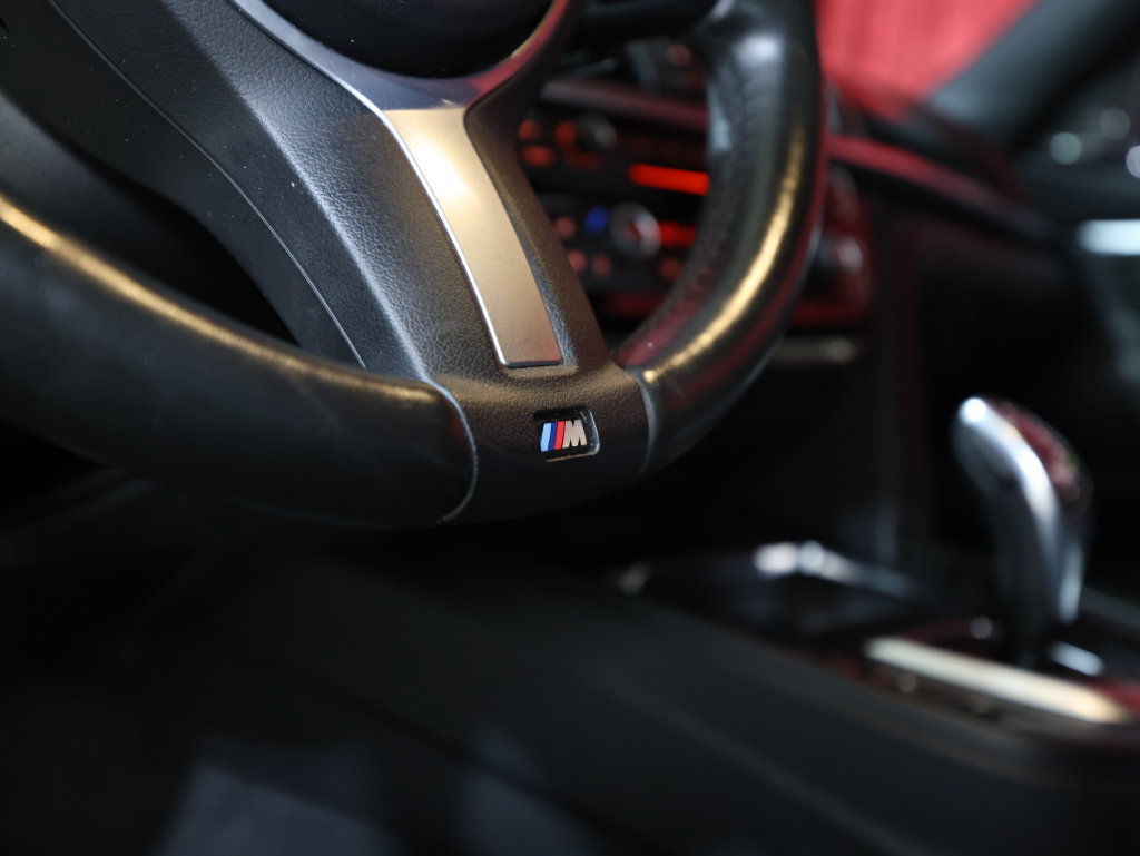 Used 2019 BMW 440i Coupe w/ M Sport Package RWD image 22