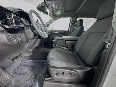 Used 2024 GMC Sierra 1500 SLE image 12