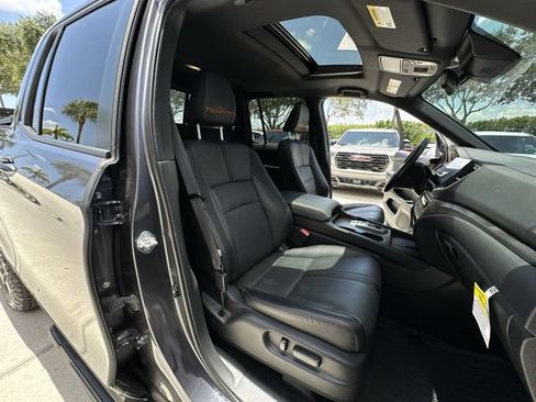 Used 2024 Honda Ridgeline TrailSport image 31