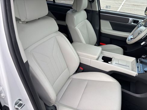 Used 2025 Hyundai Santa Fe SEL image 38