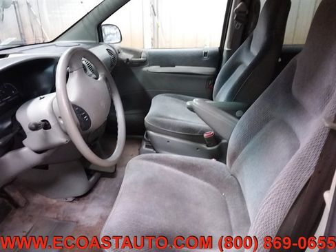 Used 1997 Dodge Caravan SE image 10