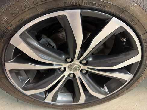 Used 2017 Lexus RX 450h AWD image 34