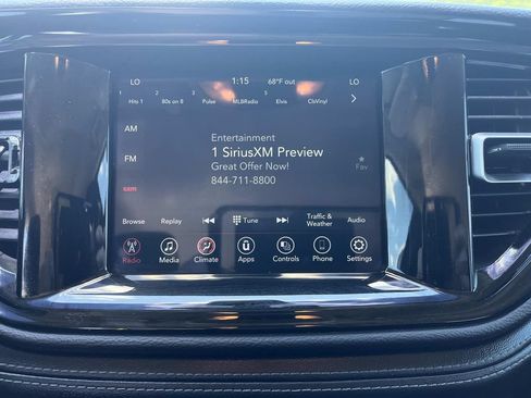 Used 2022 Dodge Durango SXT w/ Anodized Platinum Package AWD/4WD image 14